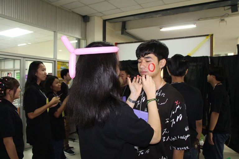 สานสัมพันธ์น้องพี่