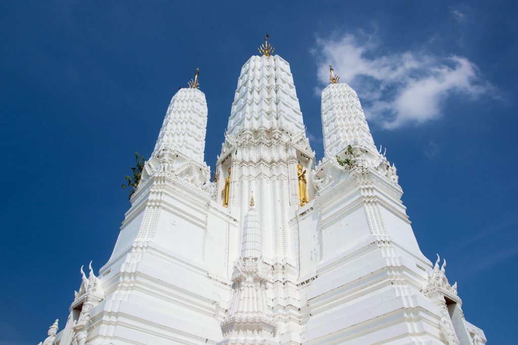 Phra Prang Ha Yod Maha That Worawiharn Temple, Phetchaburi